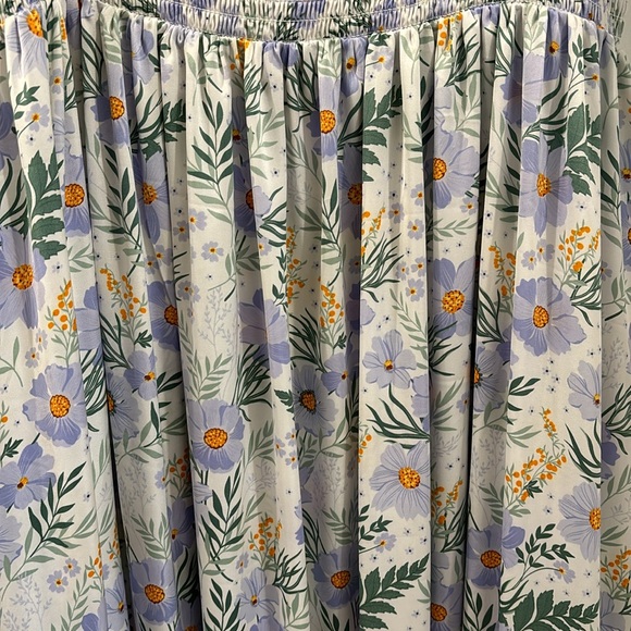 Melloday Floral Maxi Dress - Picture 5 of 7